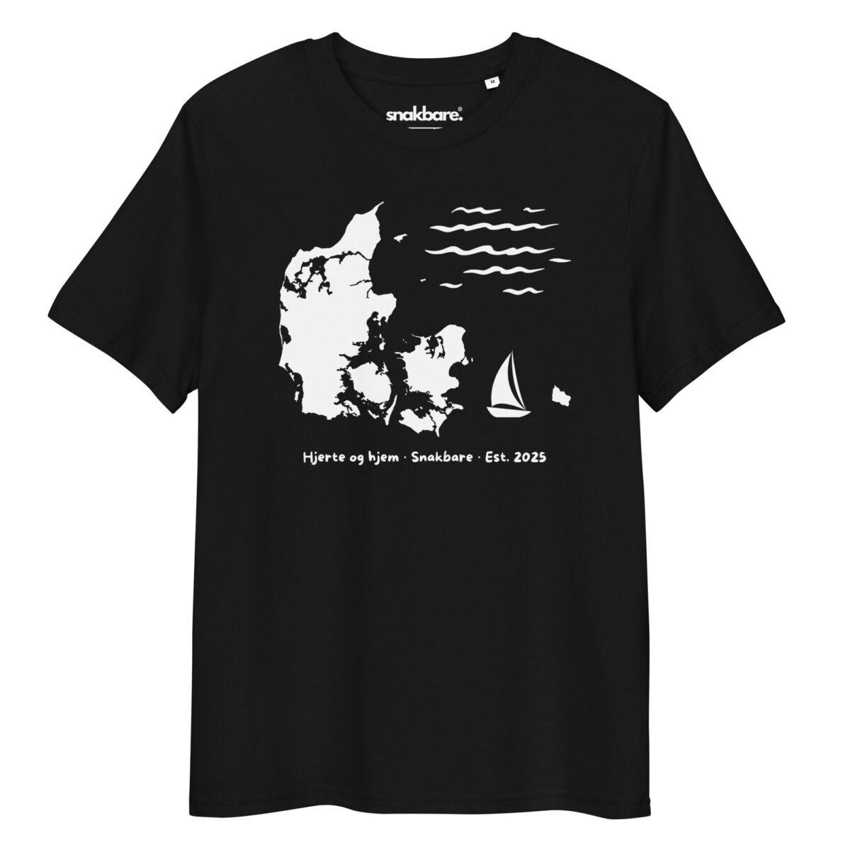 Alternative view of Hjerte og hjem T-shirt – Økologisk Unisex Tee med Danmark-kort